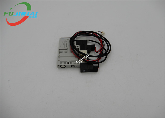 Nuovo JUKI originale 2070 2080 1070 1080 ESPULSORI 40045472 MC5M10HSV8S24B di VUOTO